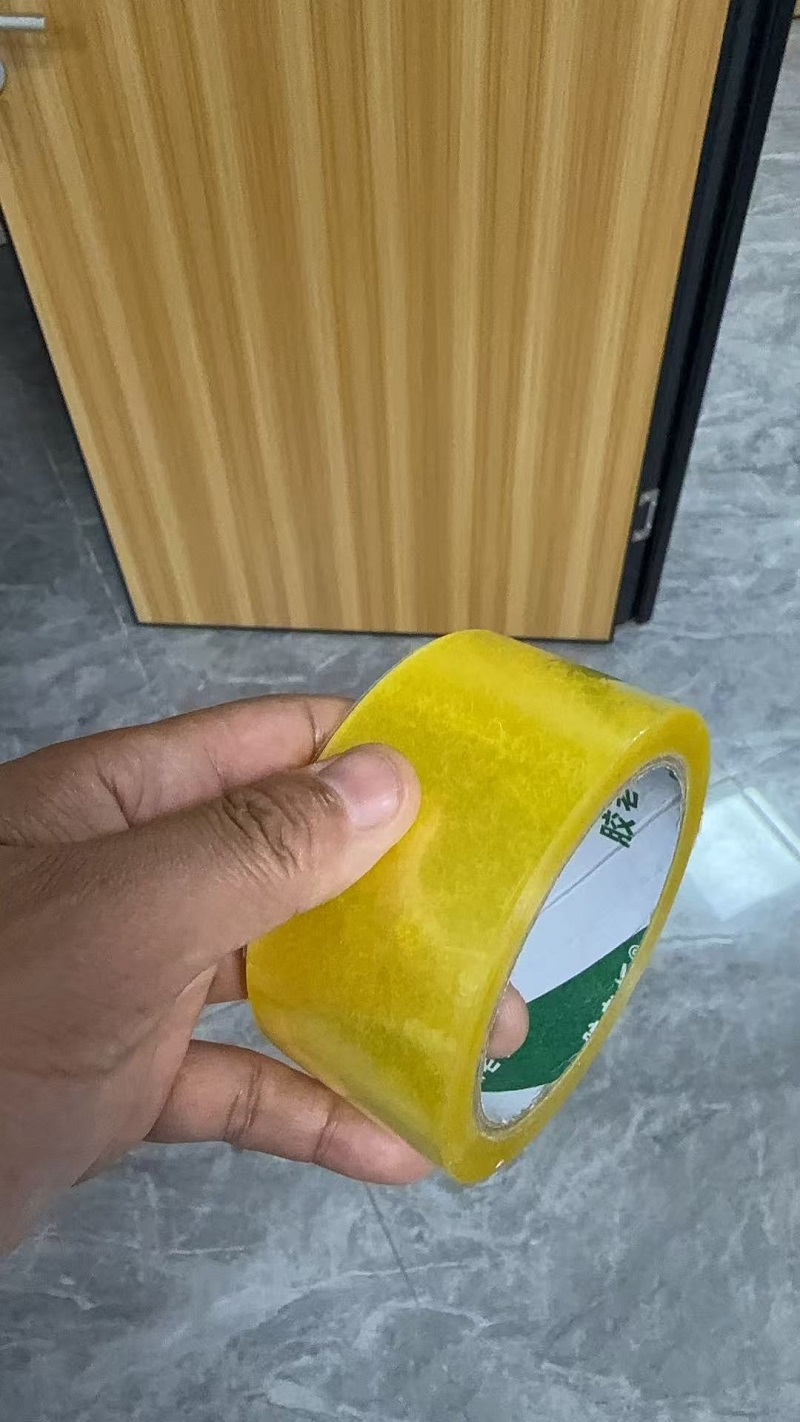 Ang pag -andar at katangian ng sealing tape, isang malakas na tool sa industriya ng mga materyales sa packaging