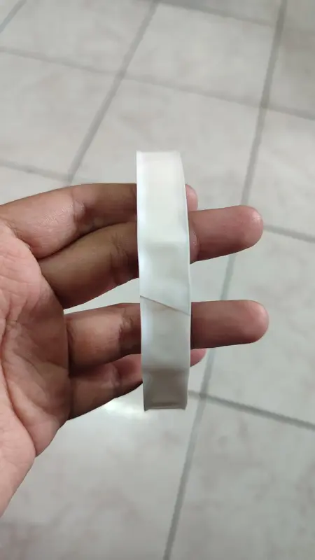 Paano tanggalin ang tape residue?